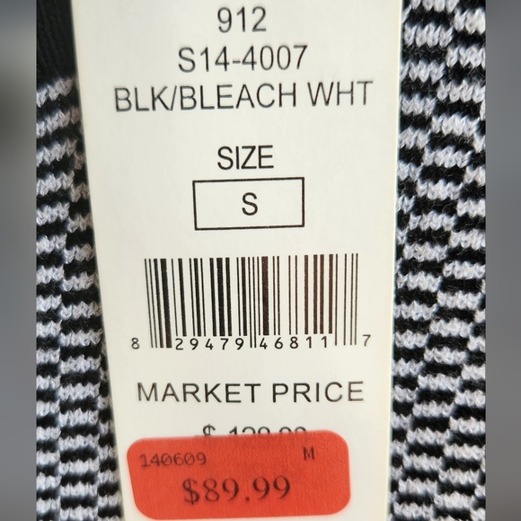 Saks Fifth Avenue "Black" Label Zip Cardigan Sweater | Black & White Size S NWT - Picture 5 of 11